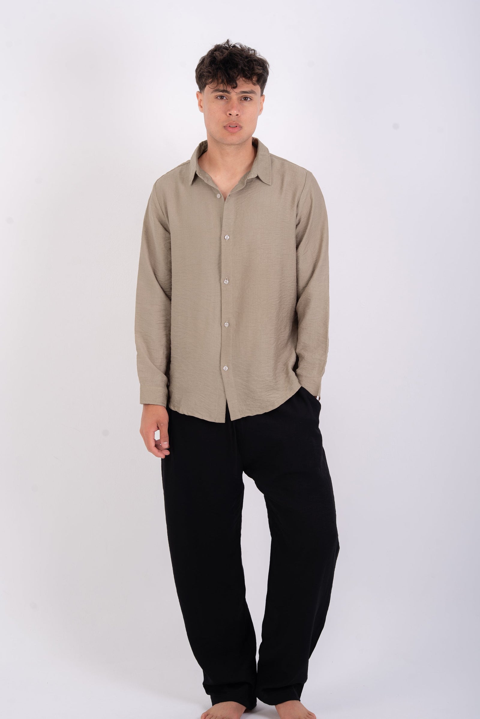 Café linen shirt